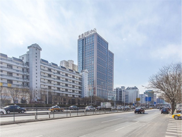 东营不锈钢屋面夹芯板施工